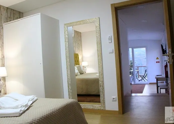 Quinta Do Pombal - Douro - Camila's 펜션 *